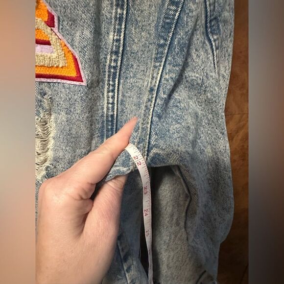 Fearless Distressed Denim Jacket - Picture 3 of 9